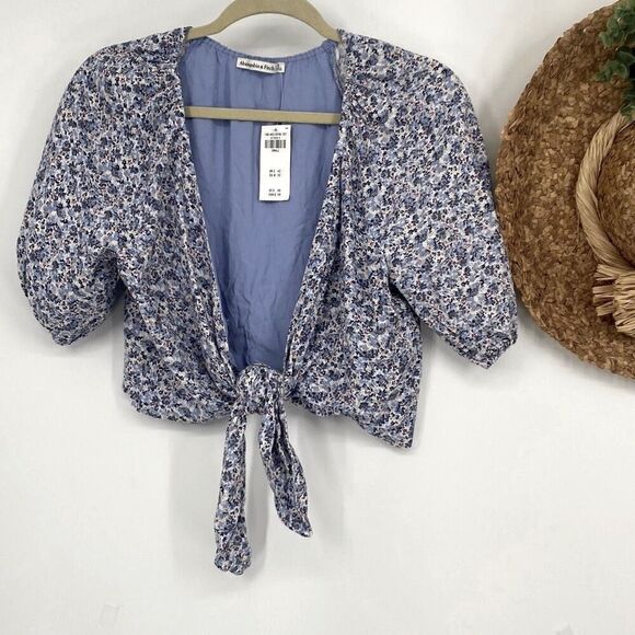 Abercrombie & Fitch Tops - Abercrombie & Fitch Cropped Tie Floral Top Linen Blend Boho Blue‎ Multi S New